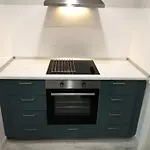 Diagonal شقة *