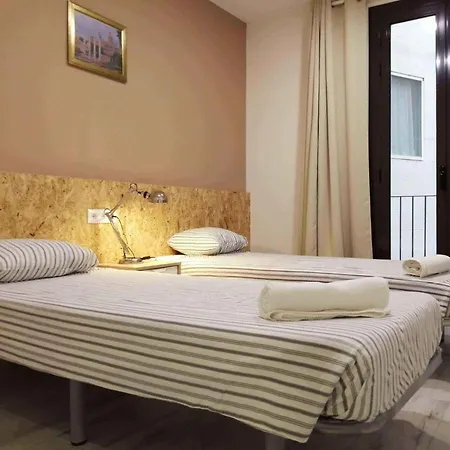 Apartment Diagonal *